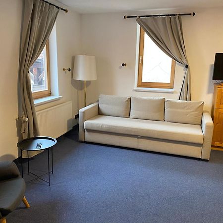 Gasthof Zum Goldenen Schiff - Lehm, Stil & Altstadtflair 马克特布赖特 外观 照片