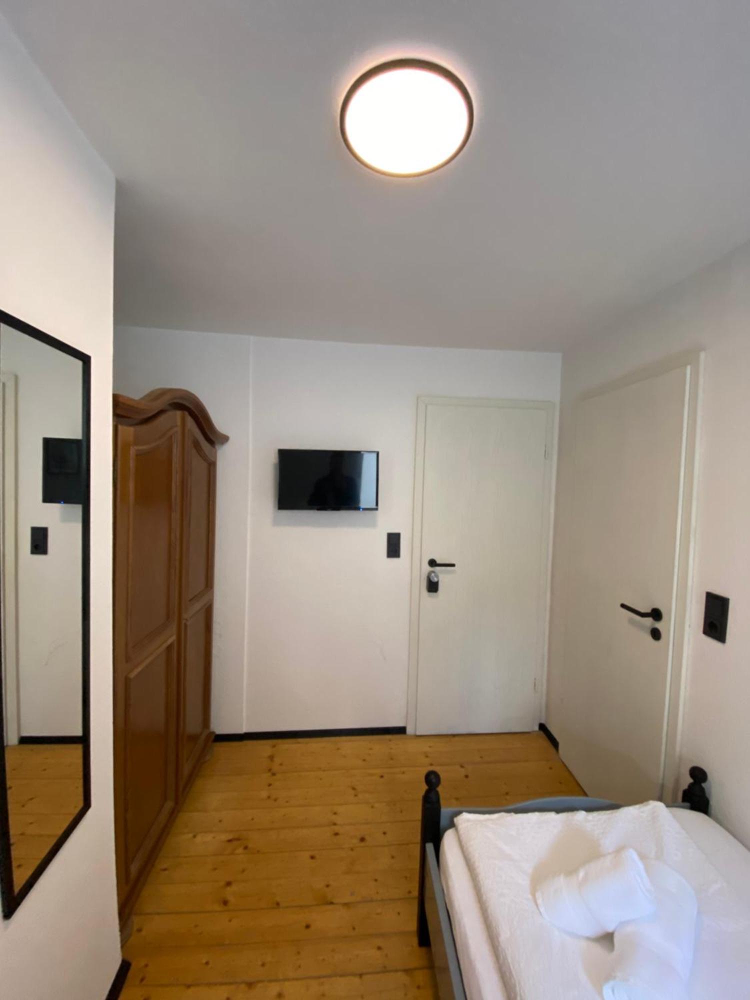 Gasthof Zum Goldenen Schiff - Lehm, Stil & Altstadtflair 马克特布赖特 外观 照片