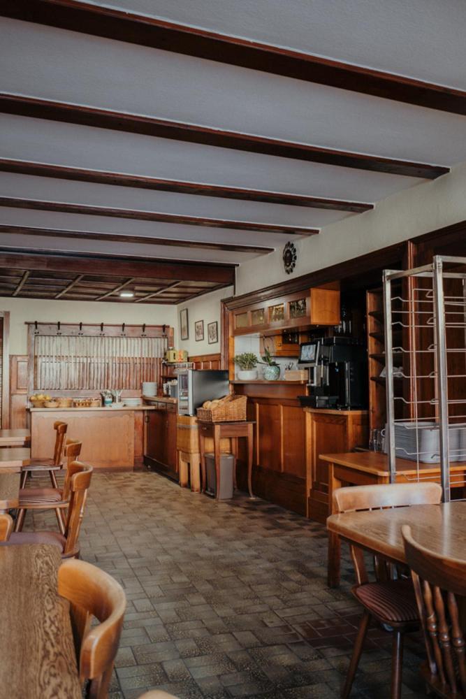 Gasthof Zum Goldenen Schiff - Lehm, Stil & Altstadtflair 马克特布赖特 外观 照片